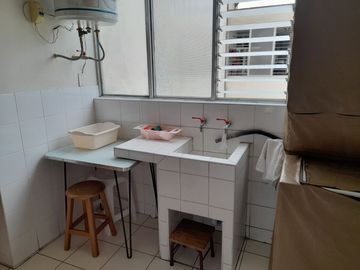 VENDO DEPARTAMENTO 100 MTS2. DOS DORMITORIOS AV. EL EJERCITO SAN ISIDRO