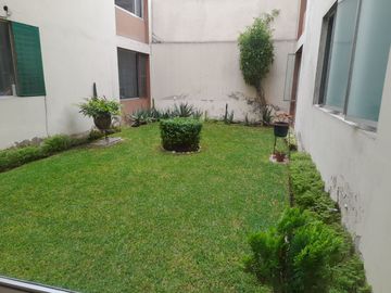 VENDO DEPARTAMENTO 100 MTS2. DOS DORMITORIOS AV. EL EJERCITO SAN ISIDRO