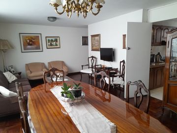 VENDO DEPARTAMENTO 100 MTS2. DOS DORMITORIOS AV. EL EJERCITO SAN ISIDRO