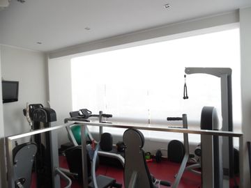 HERMOSA CASA 5 DORMITORIOS -JARDÍN SAUNA GIMNASIO PISCINA