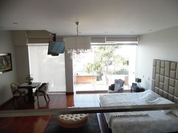 HERMOSA CASA 5 DORMITORIOS -JARDÍN SAUNA GIMNASIO PISCINA