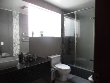 HERMOSA CASA 5 DORMITORIOS -JARDÍN SAUNA GIMNASIO PISCINA