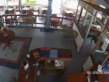 VENTA HOSTERÍA SECTOR TONSUPA - ESMERALDAS