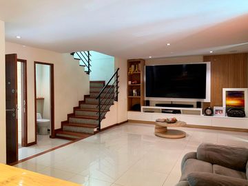 PR17612 Casa en venta en el sector Loma de los Benedictinos