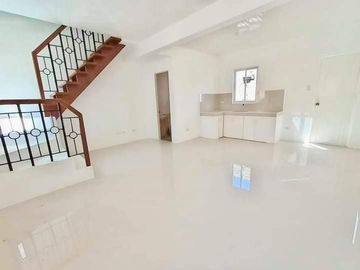 For Sale House and Lot with 3 Bedrooms in Urdaneta, Pangasinan
