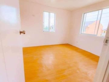 For Sale House and Lot with 3 Bedrooms in Urdaneta, Pangasinan