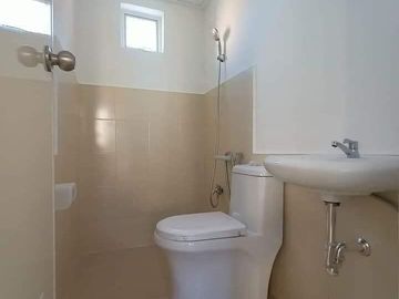 For Sale House and Lot with 3 Bedrooms in Urdaneta, Pangasinan