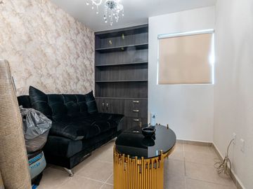 Casa en venta en coto Alta California con Remodelaciones y Aire Acondicionado