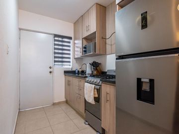 Casa en venta en coto Alta California con Remodelaciones y Aire Acondicionado