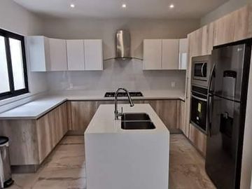 *vendo Residencia en Exclusivo Fraccionamiento Pachuca Hgo