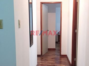 Lindo Departamento En Venta, Sin Amoblar Lince, Av. Arenales Cdra. 20