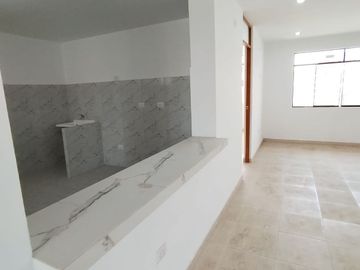 AMPLIO DEPARTAMENTO CON 4 HABITACIONES