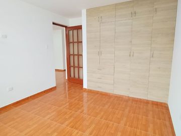 AMPLIO DEPARTAMENTO CON 4 HABITACIONES