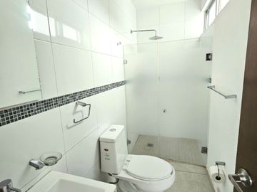 COLINAS DE SAN ISIDRO ZAPOPAN (ZONA CAÑADAS) CASA EN VENTA FRENTE A BOSQUE