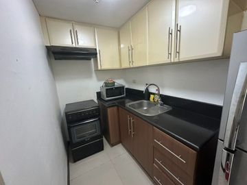 1Br Condo Unit for Sale in Parkside Villas Newport Pasay City