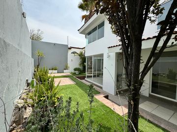 HERMOSA CASA EN VENTA EN GRAN JARDIN LEON, GTO
