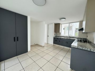 HERMOSA CASA EN VENTA EN GRAN JARDIN LEON, GTO
