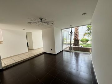 HERMOSA CASA EN VENTA EN GRAN JARDIN LEON, GTO