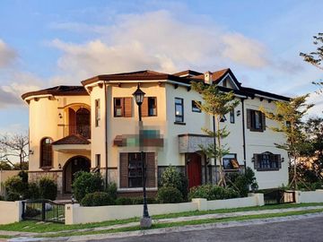 5 Bedroom Charming Mediterranean Home For Sale at Ayala Westgrove Heights