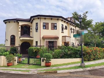 5 Bedroom Charming Mediterranean Home For Sale at Ayala Westgrove Heights