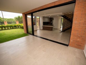 Casa en Arriendo en Cerritos