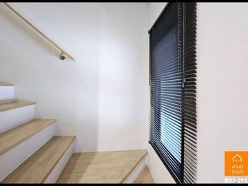 Townhouse, newly renovated, The Ricco Town Ramindra - Watcharaphon (24.3 sq m.), 4 bedrooms, 2 bathrooms, near 5 Watcharaphon intersection.