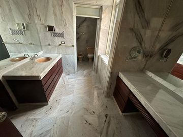 Apartamento para remodelar en venta en barranquilla. Parque Rosado