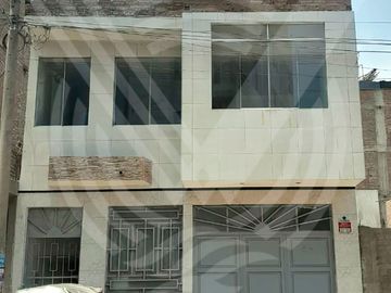 ADQUIERE TU CASITA YA!... SE VENDE CASA CON LOCAL PARA NEGOCIO EN ALAMEDA DE ÑAÑA