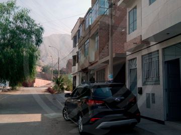ADQUIERE TU CASITA YA!... SE VENDE CASA CON LOCAL PARA NEGOCIO EN ALAMEDA DE ÑAÑA