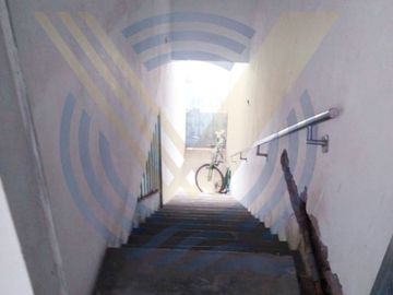 ADQUIERE TU CASITA YA!... SE VENDE CASA CON LOCAL PARA NEGOCIO EN ALAMEDA DE ÑAÑA