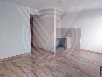ADQUIERE TU CASITA YA!... SE VENDE CASA CON LOCAL PARA NEGOCIO EN ALAMEDA DE ÑAÑA