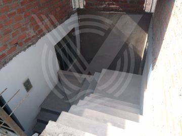 ADQUIERE TU CASITA YA!... SE VENDE CASA CON LOCAL PARA NEGOCIO EN ALAMEDA DE ÑAÑA