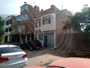 ADQUIERE TU CASITA YA!... SE VENDE CASA CON LOCAL PARA NEGOCIO EN ALAMEDA DE ÑAÑA