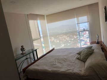 Bonito departamento en plaza Averanda