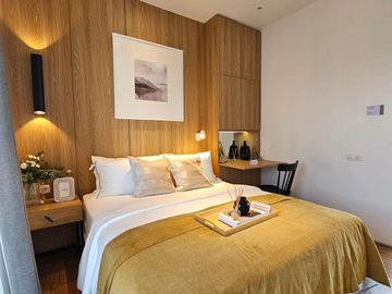 Rumah Amesta Living Raya OERR 2 Lantai Modern Baru Dekat MERR Rungkut Tol Juanda