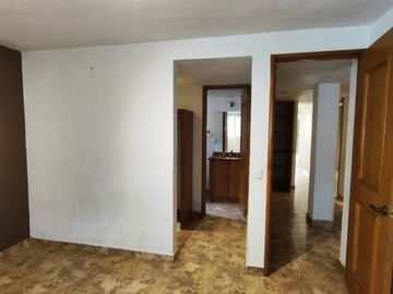 Departamento en PB, 149 m2, 2 albercas, jardines, palapa, Fraccionamiento   Junto al Rio Temixco, Mor.