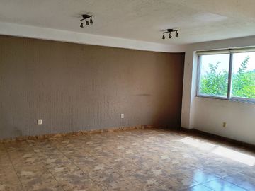 Departamento en PB, 149 m2, 2 albercas, jardines, palapa, Fraccionamiento   Junto al Rio Temixco, Mor.