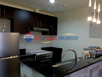 RUSH FOR SALE:KASA LUNTIAN TAGAYTAY 1 BEDROOM UNIT