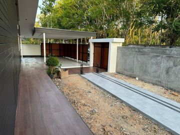 Botanic Garden Villa Thung Khai