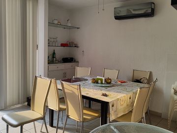 Casa de 2 recamaras con alberca en el Fraccionamiento Las Palmas, Xochitepec, Mor.