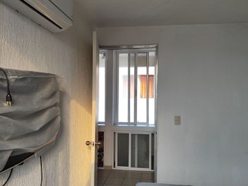 Casa de 2 recamaras con alberca en el Fraccionamiento Las Palmas, Xochitepec, Mor.