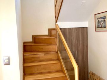 I. Holzapfel #639. Amplia Casa 4D4B en Lomas de Montemar