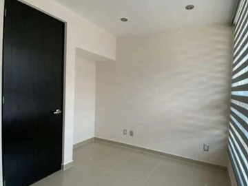 Se vende casa en: CTO. LAS FLORES  FRACC. LA GLORIA  TUXTLA GUTIÉRREZ, CHIAPAS