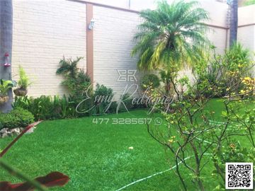 CASA EN VENTA en ARBDE, León,Gto; IDEAL PARA OFICINAS-CONSULTORIO O CASA, 3 REC, 5 AUTOS
