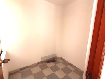 VENDO DEPARTAMENTO EN PRIMER PISO – URB. LA CAPILLA – LA MOLINA