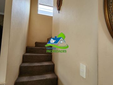 Propiedad muy cómoda, 3 dormitorios 3 baños Estancia Liray