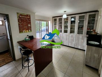 Propiedad muy cómoda, 3 dormitorios 3 baños Estancia Liray
