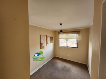 Propiedad muy cómoda, 3 dormitorios 3 baños Estancia Liray