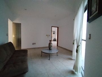 EN VENTA CASA CON 3 RECAMRAS UNA EN PLANTA BAJA, EN EL CLUB DE GOLF VILLA RICA, EN LA RIVIERA VERACRUZANA