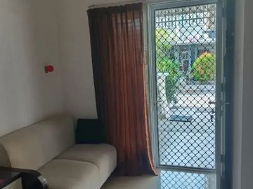 Rumah Sukolilo Dian Regency Semi Furnish Keputih dkt Pakuwon City Surabaya Timur